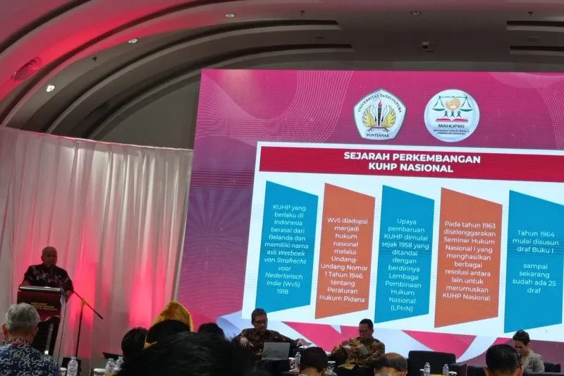 Sosialisasikan KUHP di Pontianak, MAHUPIKI dan Guru Besar: Wujudkan Kesamaan Paradigma Hukum