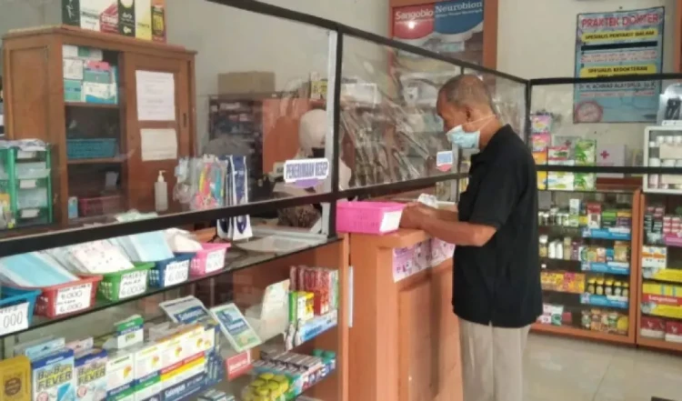 Program Apotek Desa Solusi Persoalan Pemerataan Nakes di Indonesia