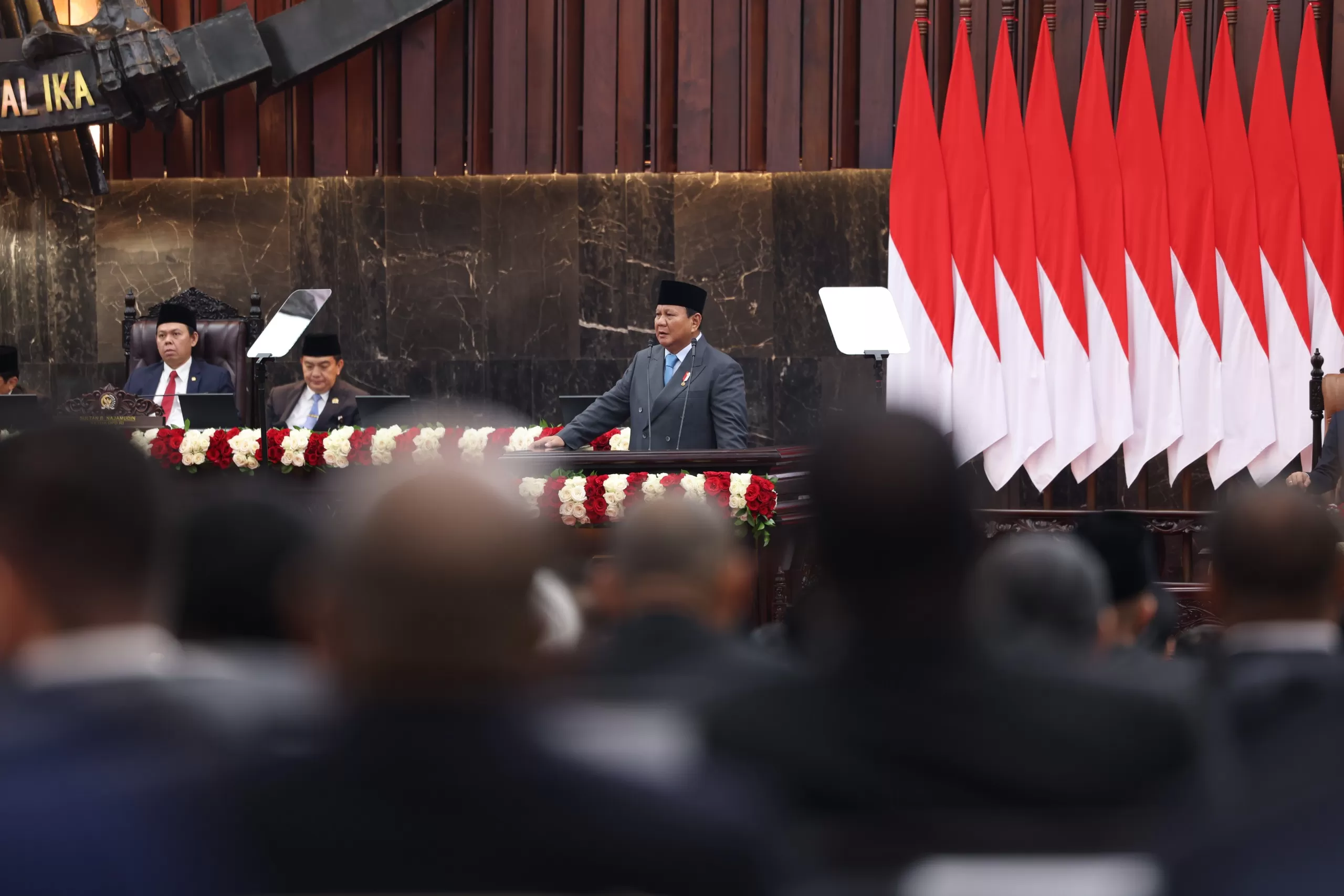 Presiden Prabowo Tegaskan Pemerataan Kemakmuran, Paparkan Capaian 299 Hari Pemerintahan