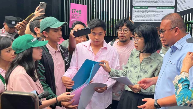 Pemerintah Tegaskan Komitmen Cegah PHK Massal Sesuai Aspirasi 17+8