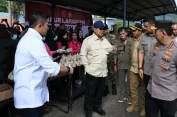 Pemerintah Kerahkan Kekuatan Nasional Percepat Tanggap Darurat Banjir Sumatera