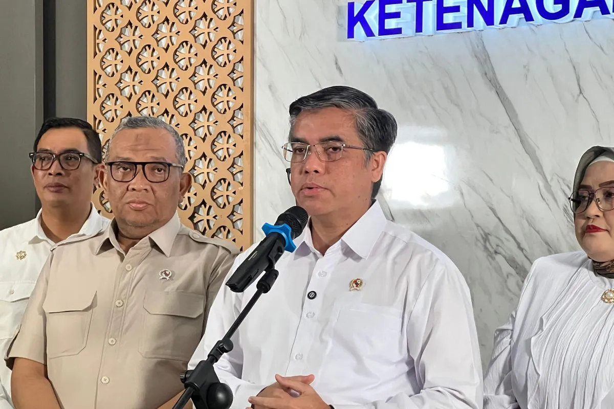 Pemerintah Libatkan Buruh dan Pengusaha dalam Penyusunan UMP 2026