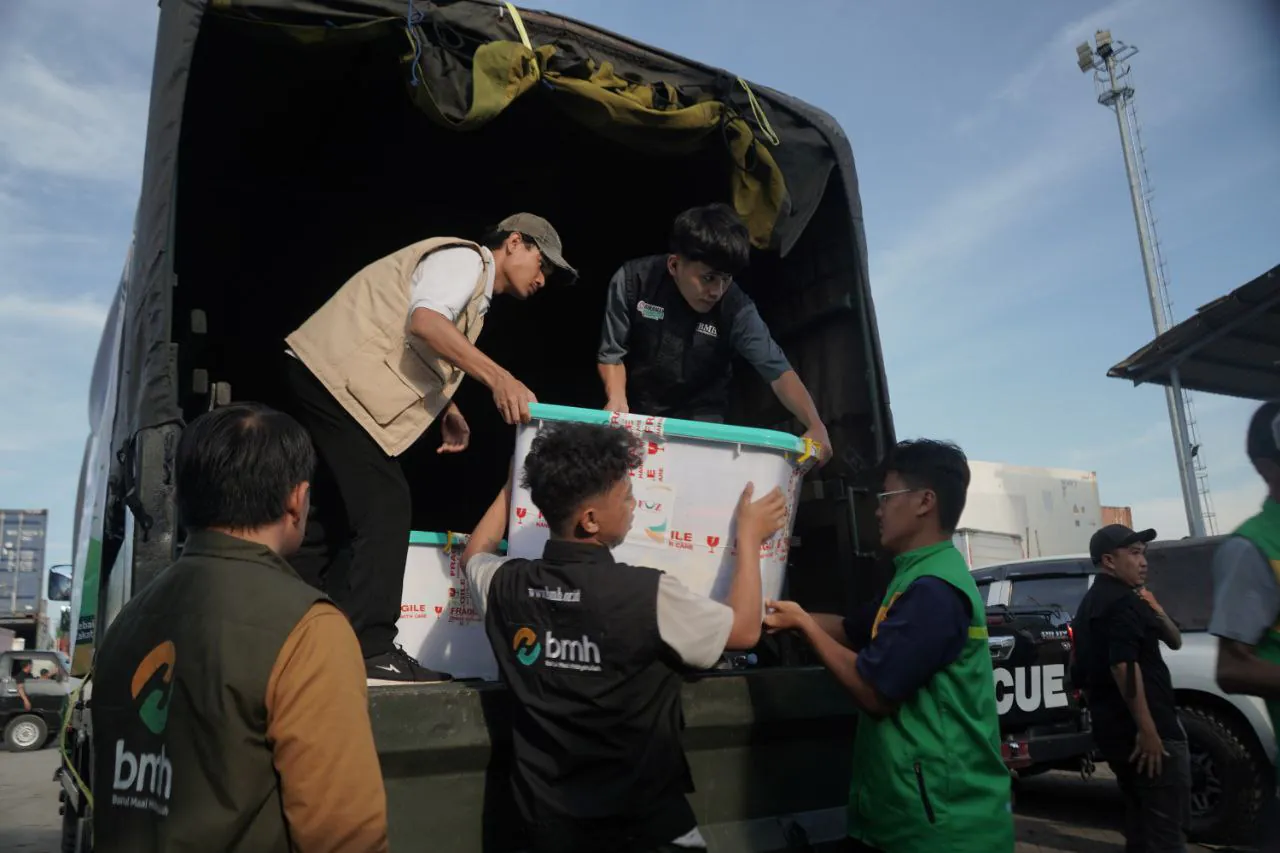 Kolaborasi Relawan dan Pemerintah Perkuat Penanganan Banjir di Sumatra